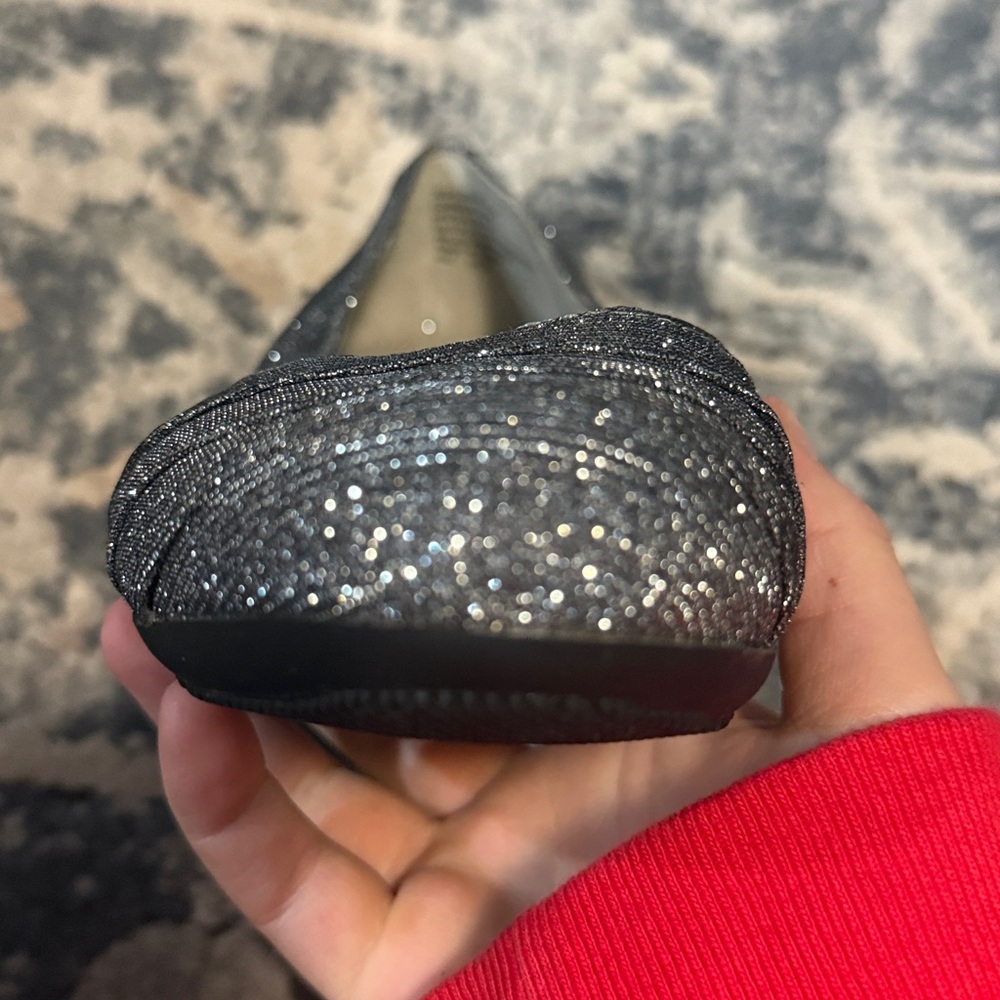 Cliffs by White Mountain Women’s Cheryl Silver Ballet Flats - Picture 6 of 7